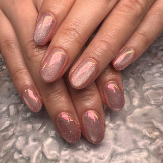 カナリーピンクのミラパに優しめピンクのフラッシュマグネットをレイヤードさせていただきました♡

太陽光・蛍光灯・薄暗いところでも手を動かすだけで色々な表情に変えてくれるのでずっと見てられますー



enoi WP03
ICEGEL 1776 