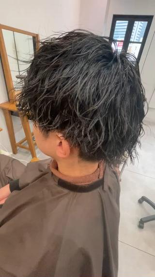 濡れた状態ですでにかっこいい

ツイストスパイラルパーマ♪ 