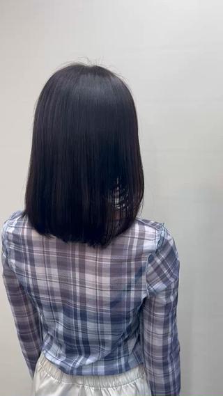 カラー 松井 咲樹のヘアスタイル