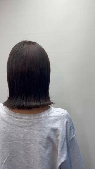 カラー 松井 咲樹のヘアスタイル