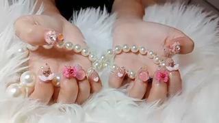 セミロング Hanaai Salon新宿店のネイルデザイン