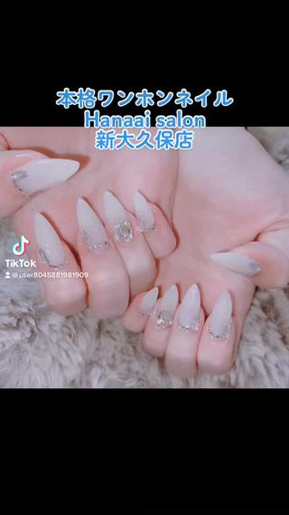 ミディアム Hanaai Salon新宿店のネイルデザイン