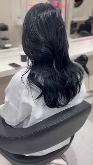 ロング カラー 大人上品ベージュ 🎀HARUNAのヘアスタイル