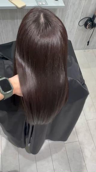 ロング Number.タナカ 間々田髪質改善のヘアスタイル