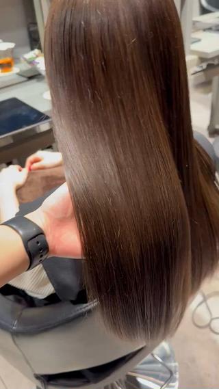 髪質改善トリートメント
1回でこの仕上がり 