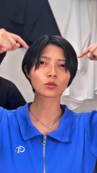 短くても女性らしく 