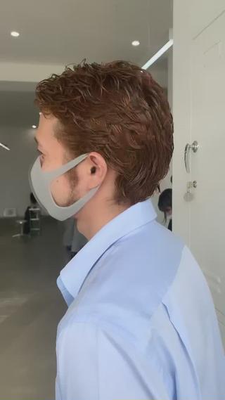 オレンジベージュ 