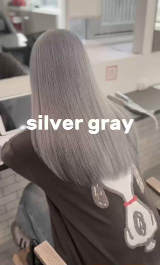 ロング カラー GaKu/ハイトーン /ブリーチ/レイヤーのヘアスタイル