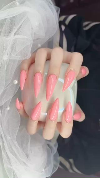 ネイル Mio Nail Salon所属・MIO Nailのネイルデザイン