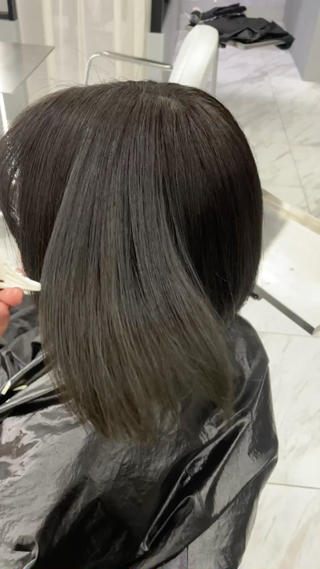 ショート 菜々🫧新宿 透明感ケアブリーチのヘアスタイル