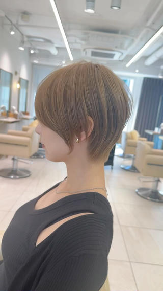 ショート 🌼アユム/レイヤー ハッシュカット🌼のヘアスタイル