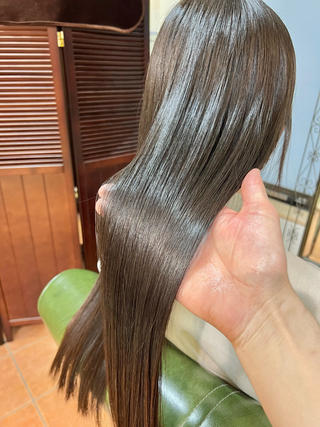 ロング 石井 佑樹のヘアスタイル