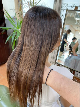 ロング 石井 佑樹のヘアスタイル