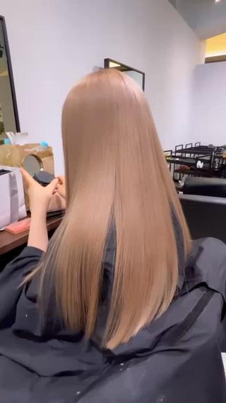 ミルクティーベージュ 