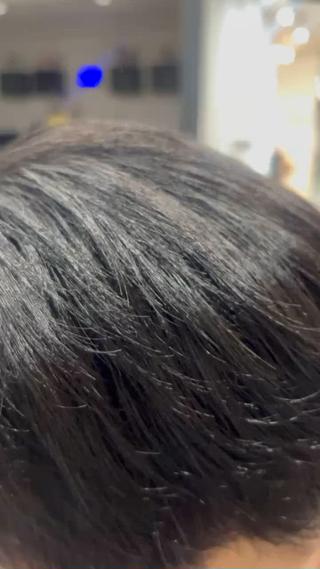 毛先に少し重みを持たせたマッシュスタイルです！！
ドライヤーだけでカッコよく決まるのでぜひお試しください！ 