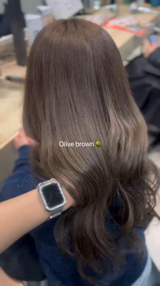 ロング カラー ハイトーン/艶カラー /ケアブリーチ/香音のヘアスタイル