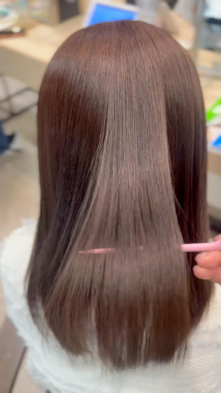 ハイトーン/艶カラー /ケアブリーチ/香音のヘアスタイル