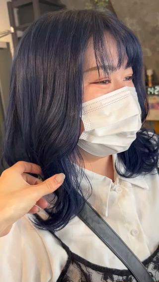 肌が綺麗に見える＋色落ちも楽しめるネイビー 