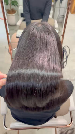 ロング 鶴井 美空のヘアスタイル