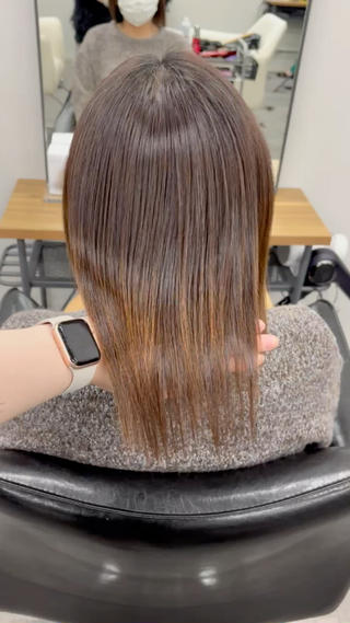 リタッチ縮毛矯正でとぅやとぅや 