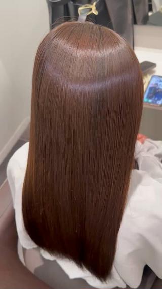 セミロング Wisteria所属・美髪特化✨ 伊織✨縮毛矯正✨のヘアスタイル