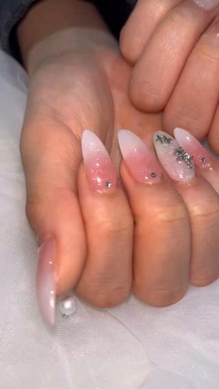 ネイル REVE南口 🌺yuina🌺のネイルデザイン