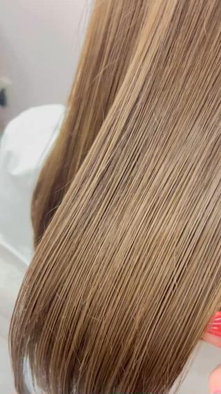 髪質改善トリートメントは艶髪仕上がり
手触りも見た目にも違いがでるので気分もあがります♡♡