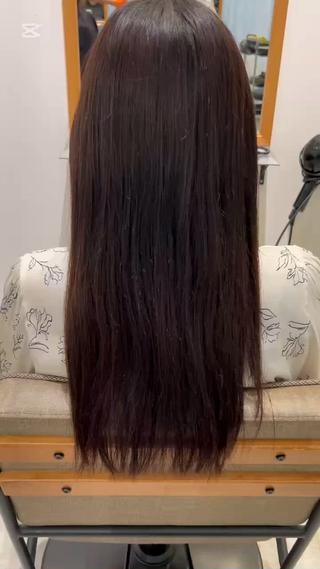 モワッとする髪の毛も高濃度ケラチントリートメントでしっかり抑えてくれます 