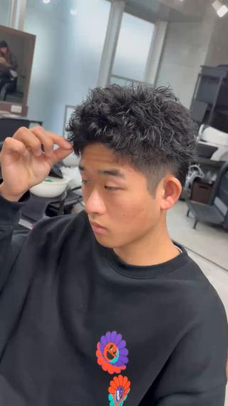 スパイキーパーマ 