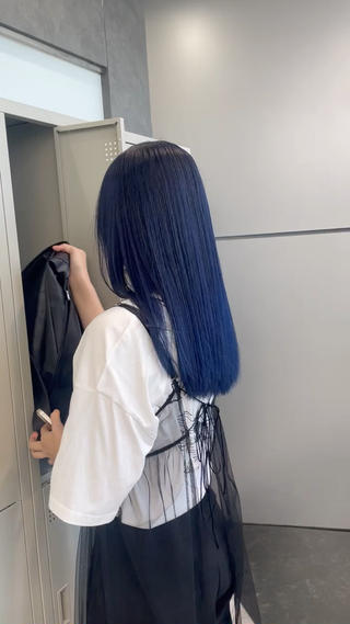 #ダブルカラー #ネイビー #ネイビーブルー #ブリーチ #ハイトーン #ケアブリーチ  