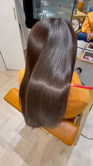 髪質改善サイエンスアクア
圧倒的な艶感のモチ！
髪が広がってしまう、うねりが酷いなど
お悩みある方、ぜひお手伝いさせて下さい 