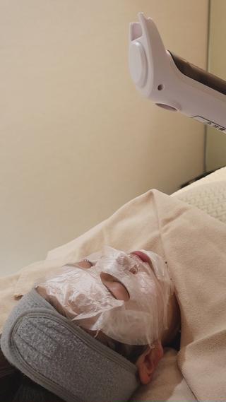 毛穴エクストラクション・毛穴洗浄 