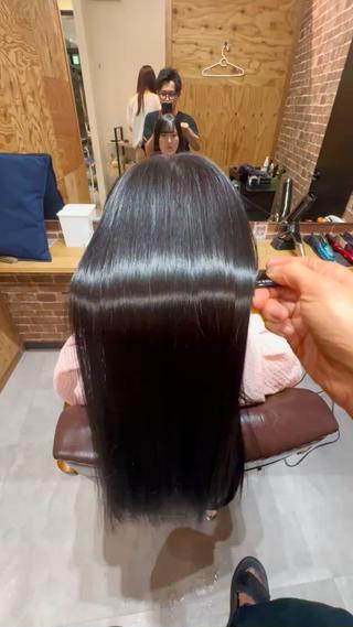 セミロング 【20代ダメージ毛に 髪質改善】のヘアスタイル