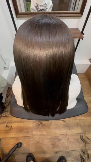 セミロング カラー 椎葉 祐也のヘアスタイル