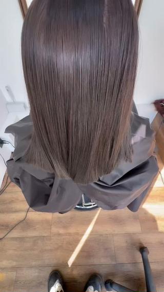 セミロング カラー 椎葉 祐也のヘアスタイル