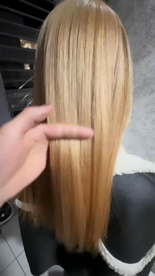 セミロング カラー 椎葉 祐也のヘアスタイル