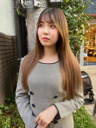 『バッサリカットしてもらったのに
イメージと違って困っている』
『もうちょっと髪にボリュームが欲しい。』
『ガラッとイメージチェンジしたい!』
『伸ばすまで待てない!!』
とお悩みの女子は必見です!
『地毛風馴染むシールエクステで上品な大人美人style』
30分で5年後のロングにします(^^)
馴染みの良いシールエクステでボブからロングにします!
お客様のライフスタイルに合わせて
ロングスタイルからデザイン性のあるスタイルまで!
エクステではデザインのあるスタイルがノーダメージで出来ます!
取り外しも可能ですので短期間でのスタイルチェンジも出来ます(^^)
『シールエクステ57センチ』
1本→300円
60本18000円
80本24000円
ご相談等はInstagramのDM又はお店へのお電話等で
承っております(^^)
@matsudeluxe
#シールエクステ#エクステ#天神美容室
#大名美容室 #ハイトーンエクステ#福岡美容室
#ハイトーンシールエクステ#福岡エクステ
*************************
pia hair design
福岡県福岡市中央区大名2-2-50 大名DTビル2F
西鉄天神駅・5分/地下鉄赤坂駅・2分
≪営業時間≫
【月・火】11:00~20:30(最終受付 カット~19:30)
【水】11:00~19:00(最終受付 カット~18:00)
【土】10:00~21:00(最終受付 カット~20:00)
【日】10:00~19:00(最終受付 カット~18:00)
≪定休日≫
第2火曜日
※ネット予約で×がついている時間帯も、お電話ではご案内可能なお時間帯もございます。お気軽にお問い合わせください。