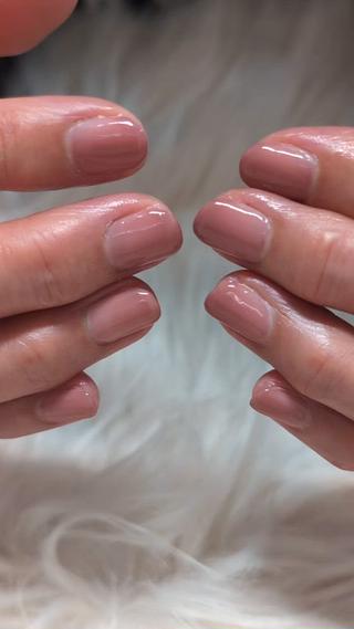 #ワンカラー#オフィスネイル#ナチュラルネイル#潤艶ネイル#ショートネイル#ジェルネイル#福岡ネイル#ピンクネイル#ワンカラーネイル#自宅ネイルサロン 