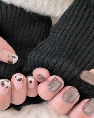 #ニュアンスネイル#マグネットネイル#スクエアネイル#ショートネイル#秋ネイル#福岡ネイル# 