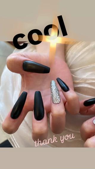 ネイル ネイル ティアラのネイルデザイン