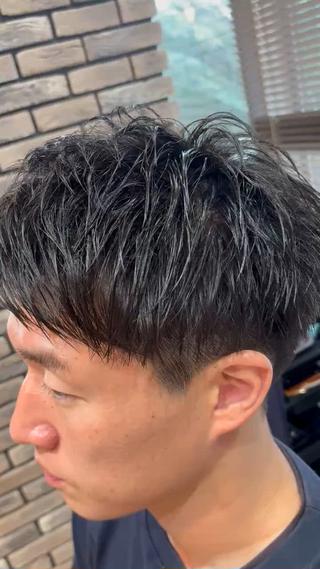 メンズカット

カウンセリングの参考にしてみてください️
ご予約お待ちしております！ 