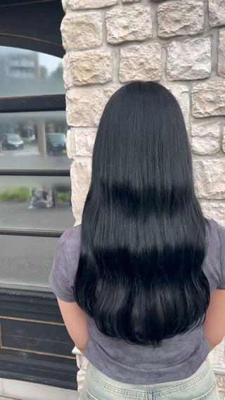 ロング カラー Mei /オリーブ カラー/アレンジのヘアスタイル