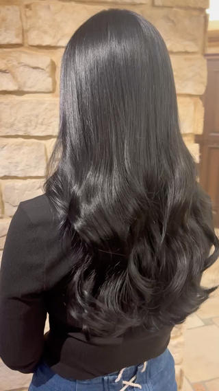 カラー Mei /オリーブ カラー/アレンジのヘアスタイル