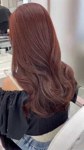 ピンクグレージュ 