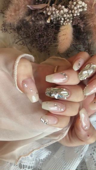 ロング ネイル USAMiMi 🐰💕のネイルデザイン