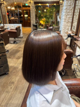 新百合ヶ丘にて1番縮毛矯正してます

梅雨の時期一度僕に任せてください 