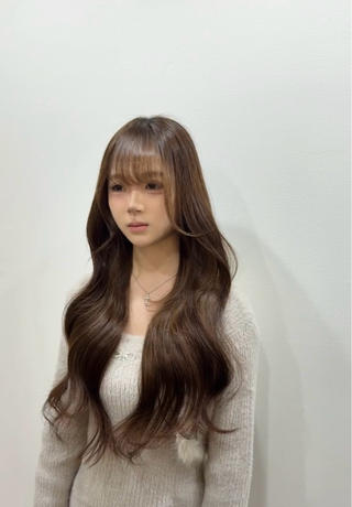 ロング OLD.L所属・エクステ&カラー専門 羽エクステ 新大久保のヘアスタイル