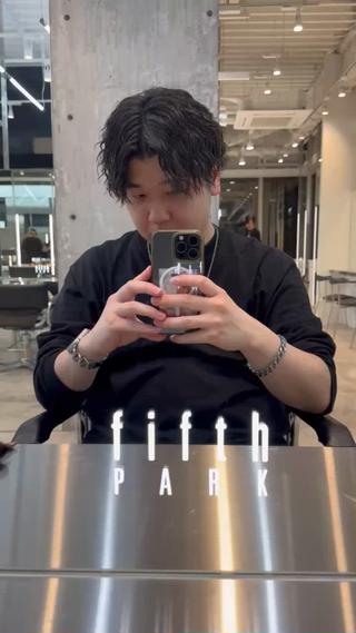 縦落ちパーマ×センターパート️
 