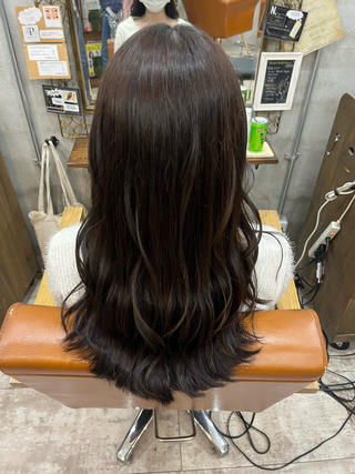 ロング カラー 艶髪/ハイトーン/ ヘアセット/モエノのヘアスタイル