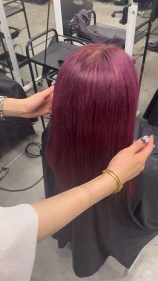 ロング カラー ハイトーンカラー 🦄レイヤーカットのヘアスタイル